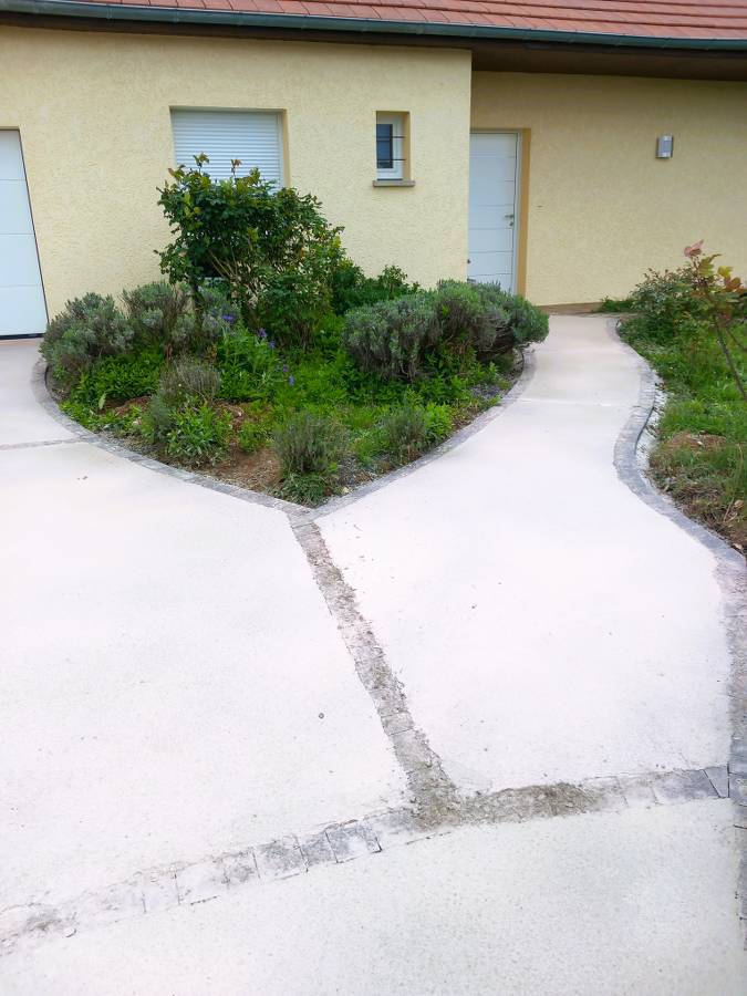 20250424_154018_675x900