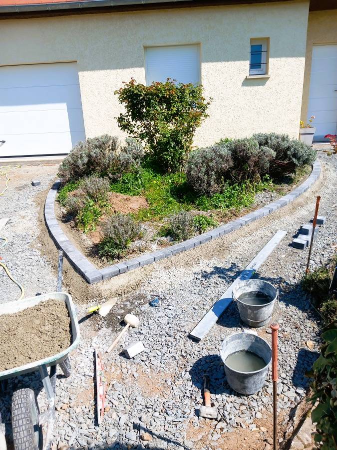 ef9df846-501b-48ea-884e-8fcdd8367405 - Copie_675x900